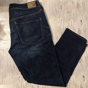 American Eagle Tomgirl Jeans